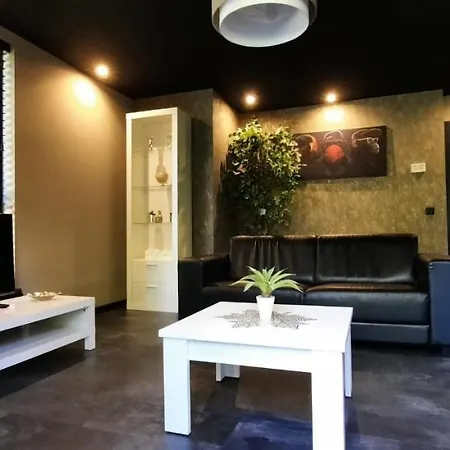 Vakantiewoning Maas En Waal 106 Holiday home