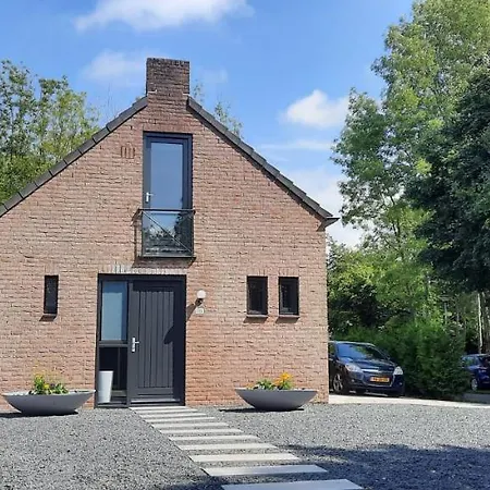 Vakantiewoning Maas En Waal 106 Holiday home *